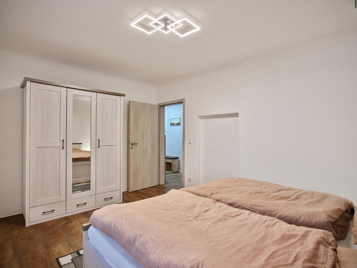 Gaeste- Und Ferienwohnung In Der Sportstadt Riesa Bagian luar foto