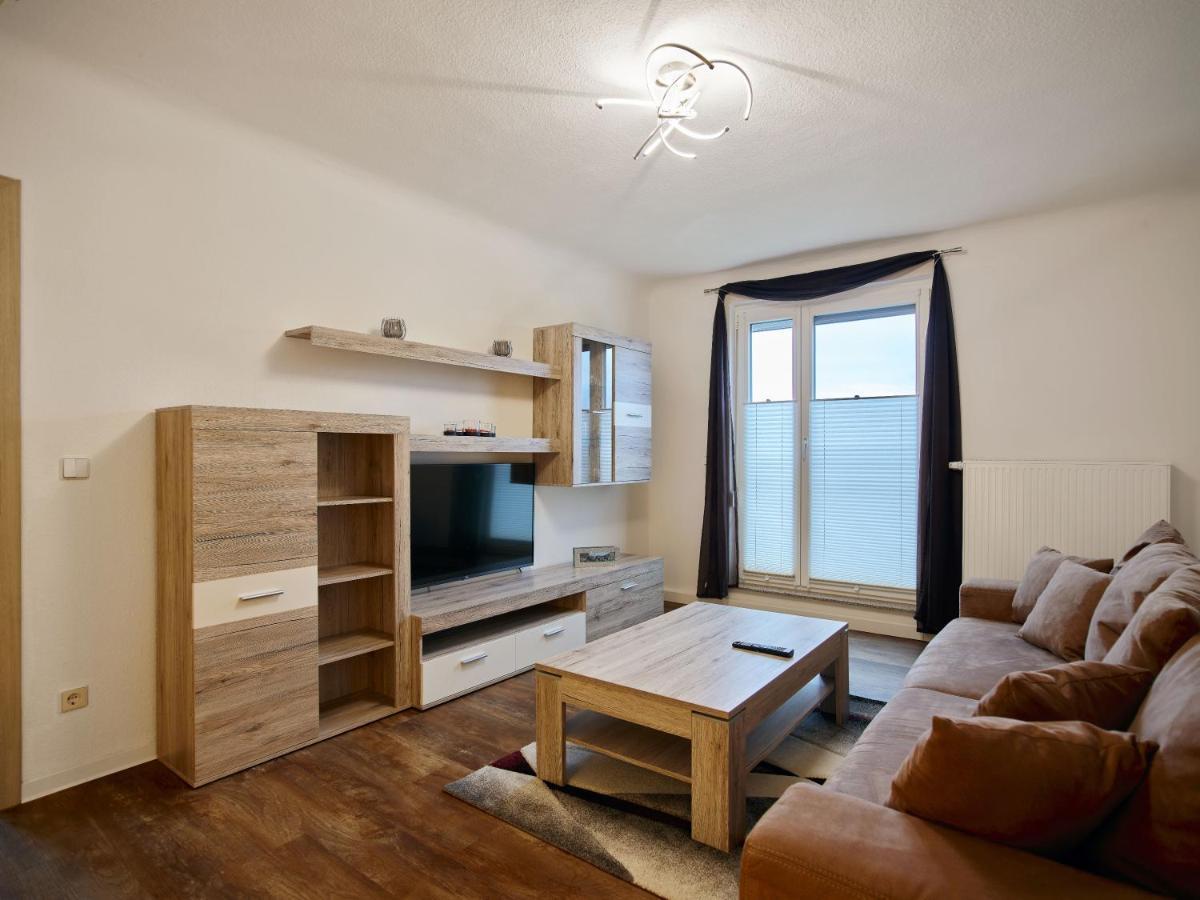 Gaeste- Und Ferienwohnung In Der Sportstadt Riesa Bagian luar foto